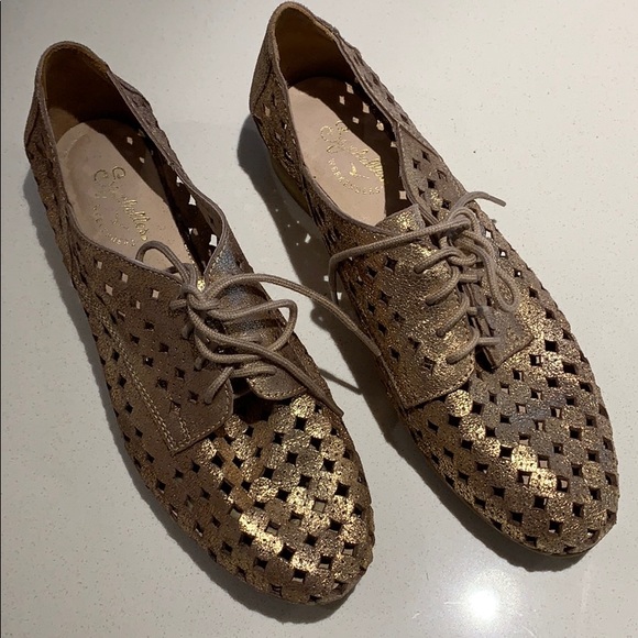 Seychelles Shoes - ❤️Seychelles gold loafers